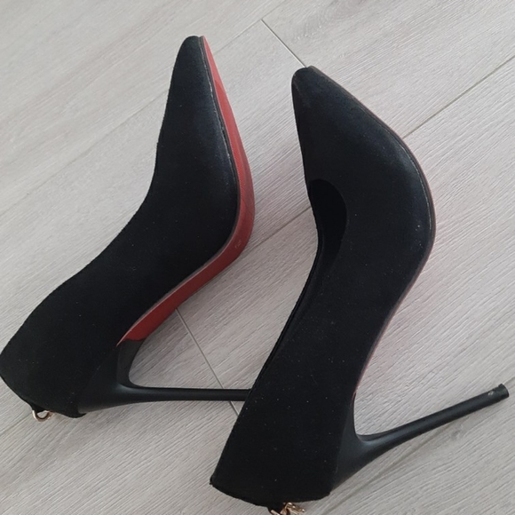 Pumps - Picture 3 of 3